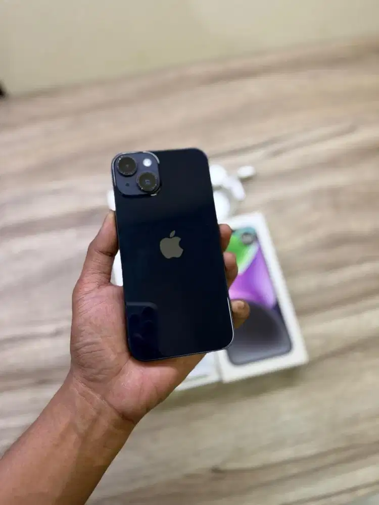 iPhone 14 128GB ibox garansi panjang