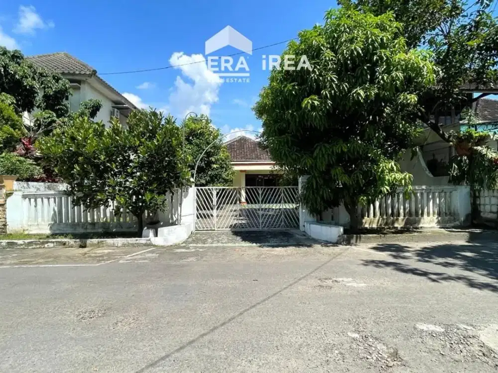 Dijual rumah Colomadu Solo dekat Bandara Adi Soemarmo Solo