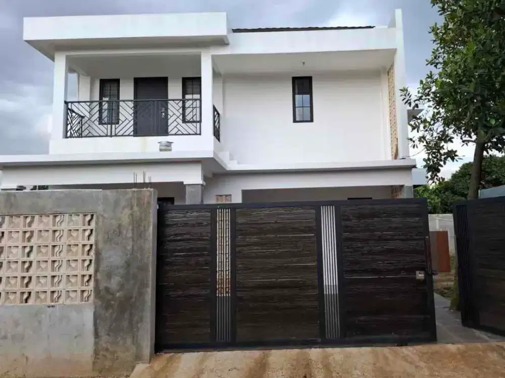 Rumah Chantik 2 lt Siap Huni, Lokasi Exclusive di Komp.DPR Sukahati Cibinong