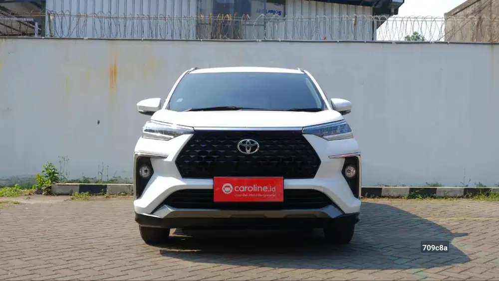 TOYOTA VELOZ 1.5 MT 2023 PUTIH