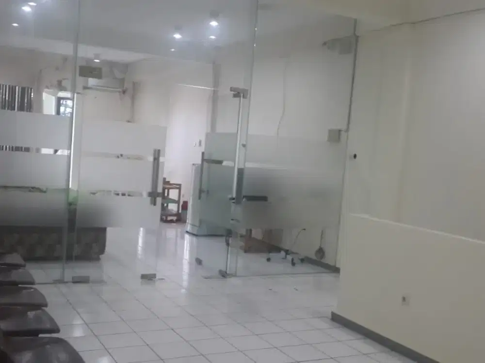Dijual Ruko Komersial Babatan Wiyung