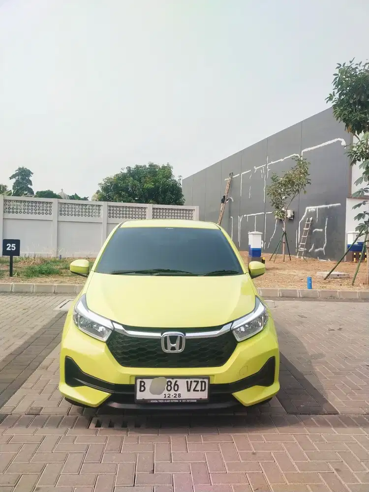 ( KM LOW ) KM 20 RB BRIO E AT MATIC 2023 TERMURAH