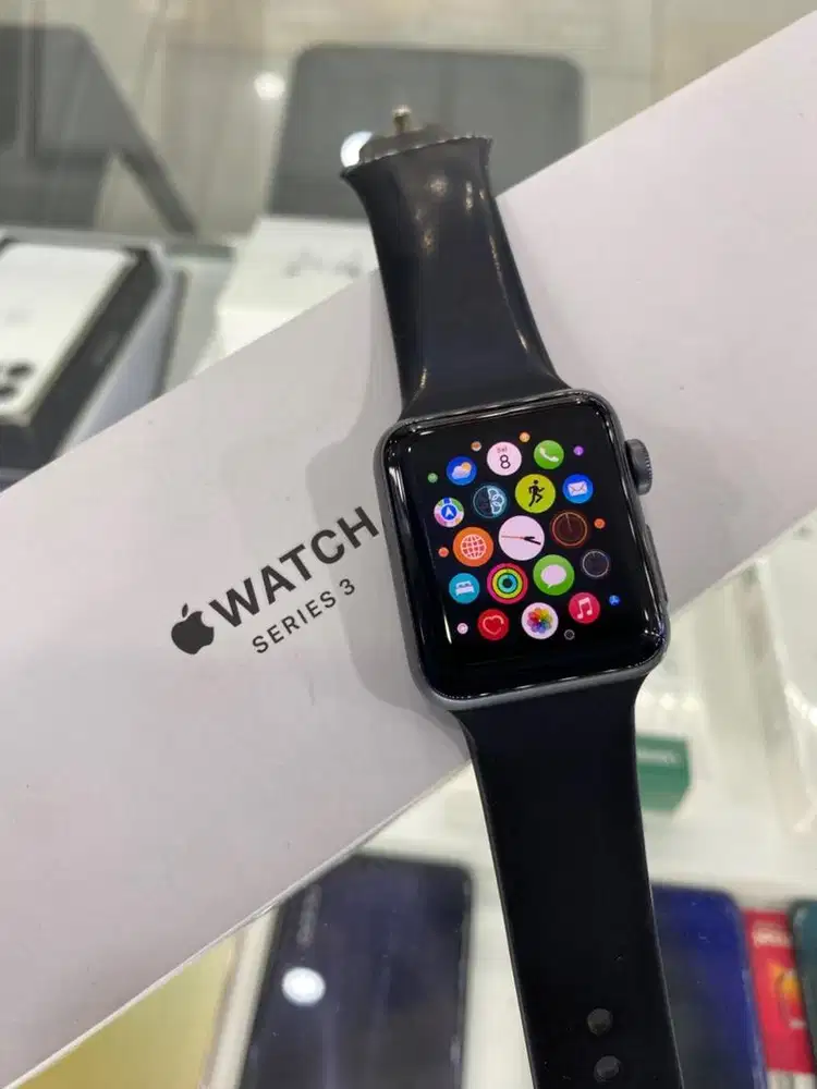 iWatch Series 3 38mm Mulus Fullset Tinggal Pakai