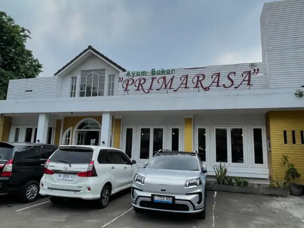 DIJUAL 2 lantai bangunan hitung TANAH dii kawasan komersil super ramai di MERUYA UTARA, Jakarta Barat