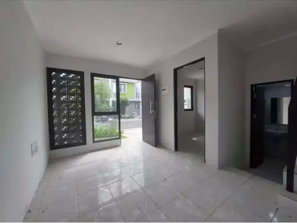 Rumah Murah bagus siap huni nyaman di Cluster Dayana, Summarecon Bandung