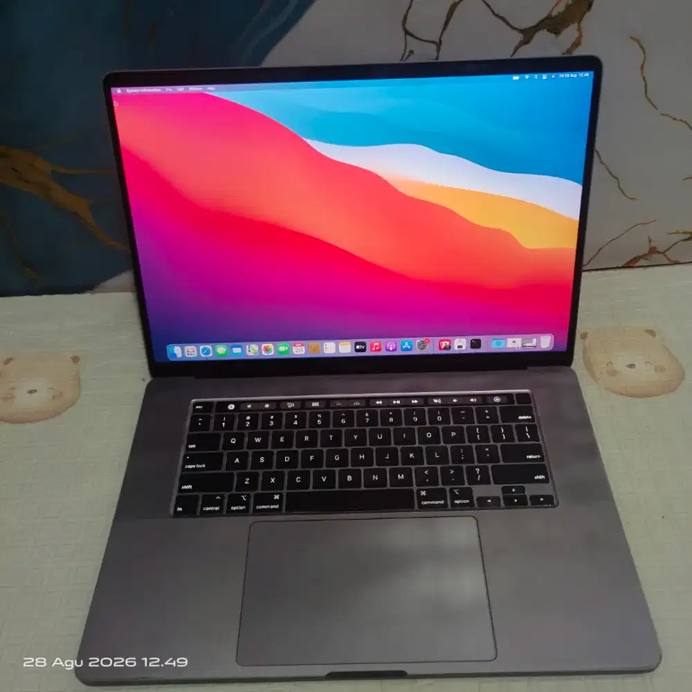Macbook Pro 15in 2017 Touchbar Core I7 16GB/512GB