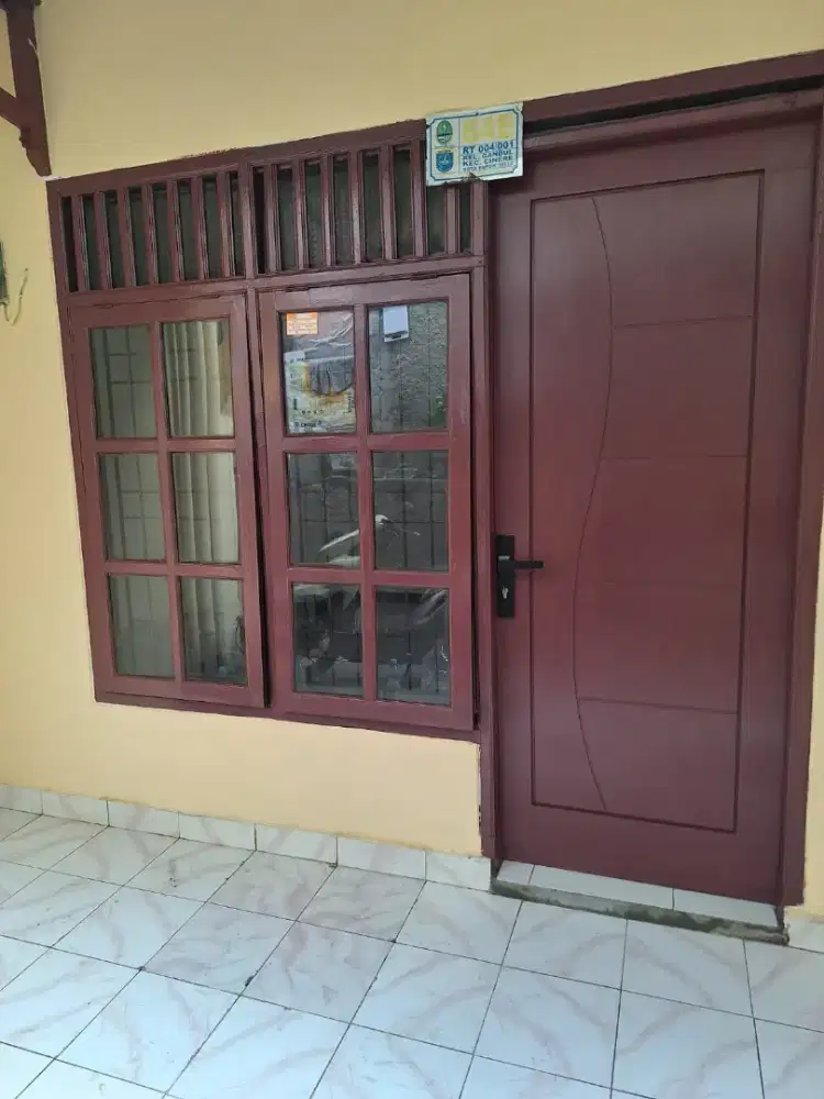 Di sewa rumah di gandul