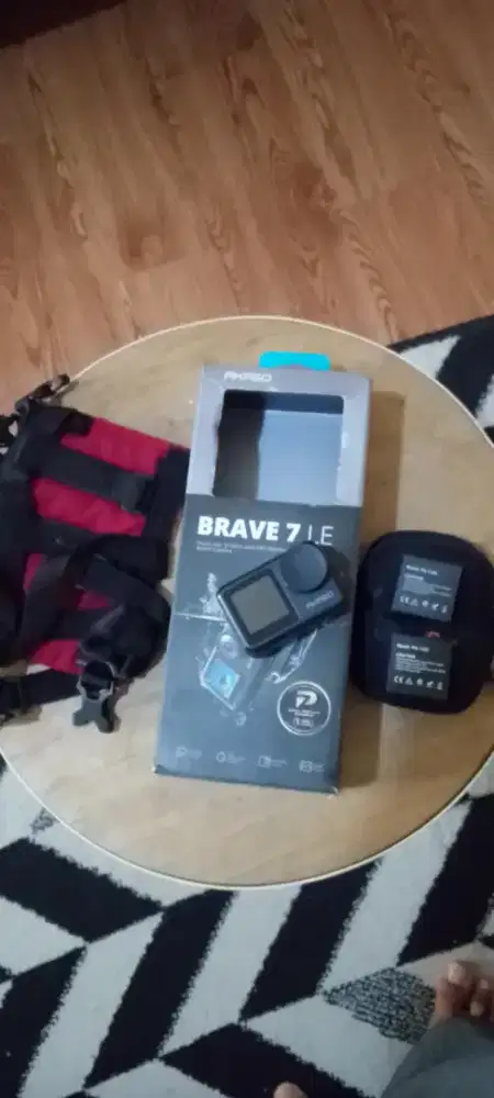 AKASO BRAVE 7LE