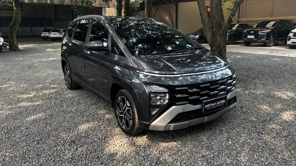 KM 38.000 ASLI HYUNDAI STARGAZER X 1.5 PRIME AT 2023