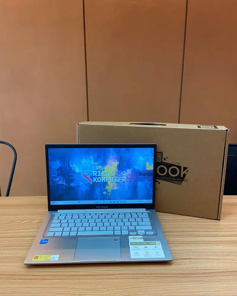 Asus VivoBook 14 A1404VA  Intel Core i3 - 1315U RAM 8GB SSD 256GB