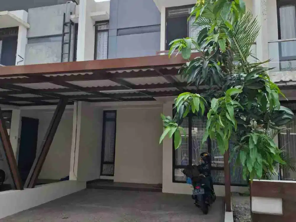 HARGA TURUN! DIJUAL RUMAH 2 LANTAI SIAP HUNI DI METLAND TRANSYOGI