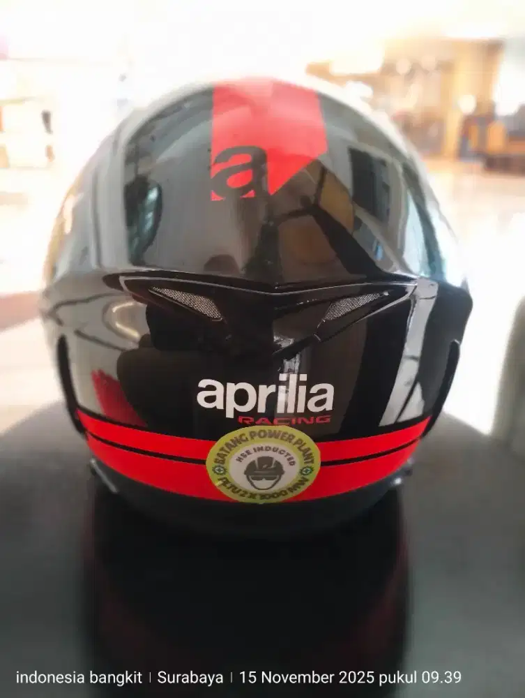 Helm aprilia L original