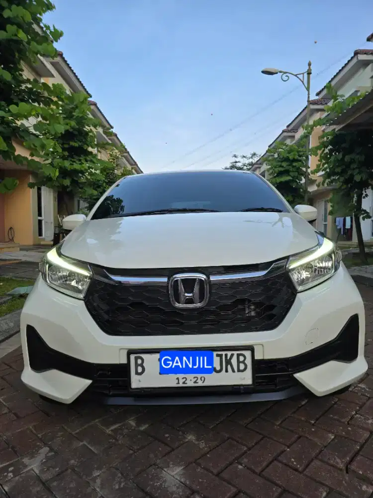 HONDA BRIO SATYA 1.2 E CVT ( 2024 )