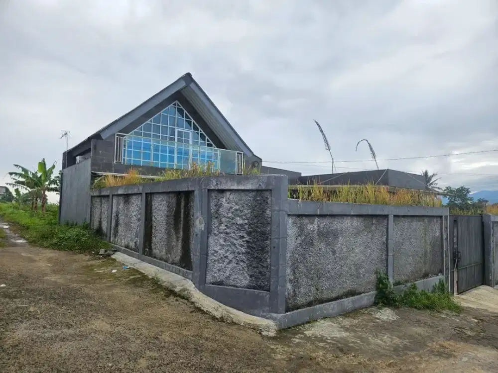 DIJUAL VILLA KACA 999 BUKIT PESONA CIJERUK BOGOR