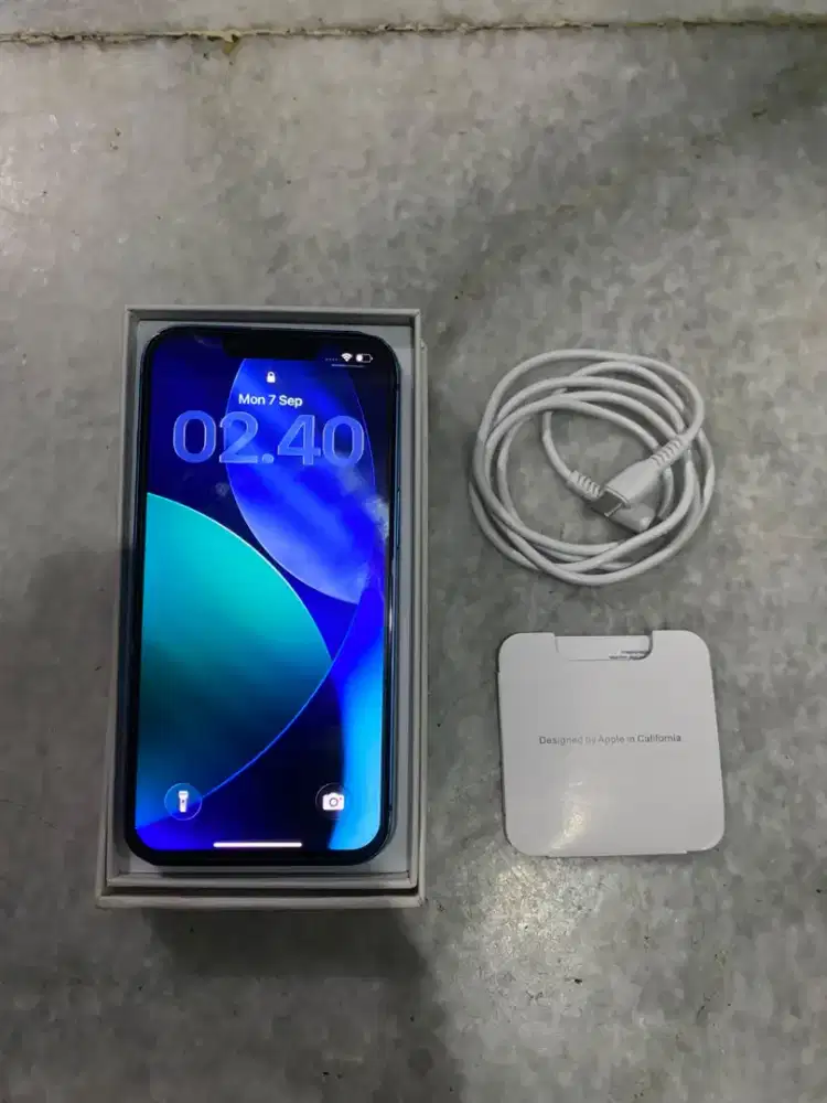 iPhone 13 128 GB inter