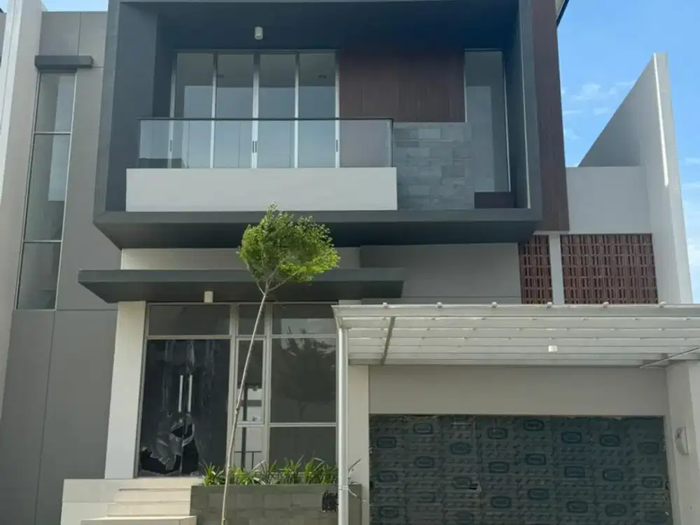 DISEWAKAN RUMAH PIK 2 UK 12X30 (2.5 LANTAI) SEMI FURNISH 4+1 KT ADA 4 AC & GORDEN BISA NEGO
