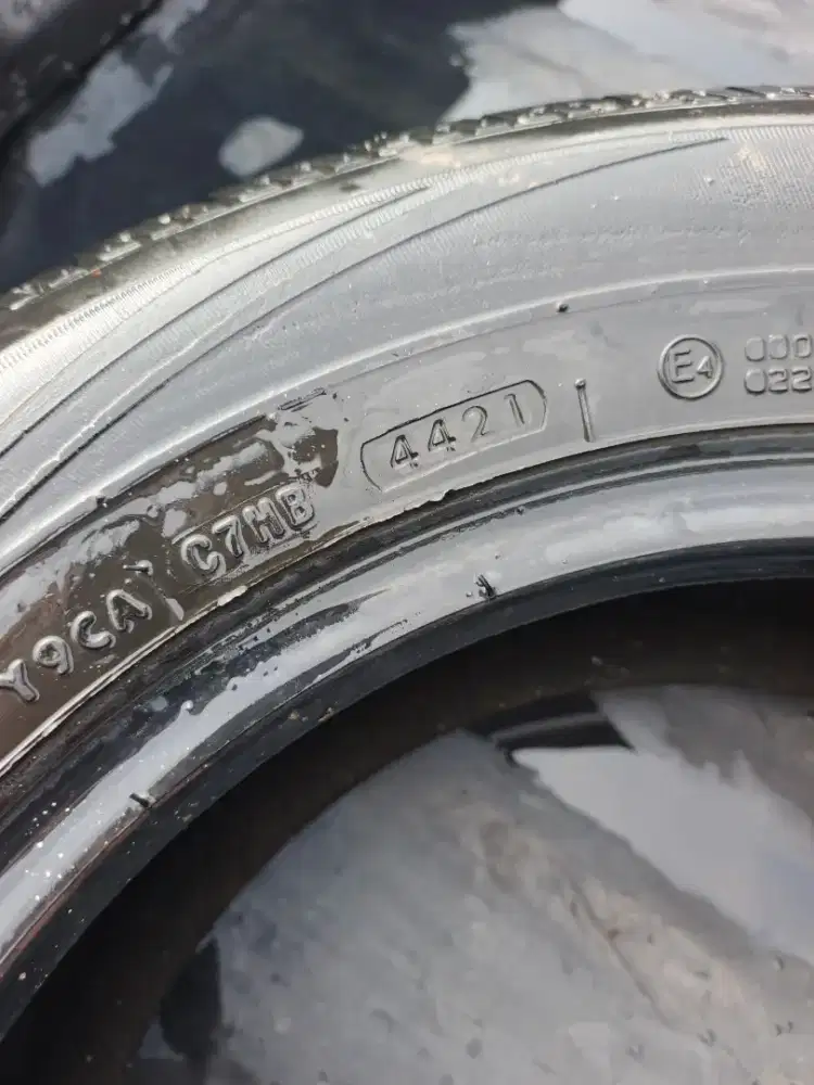 Ban mobil ring 15 copotan luxio