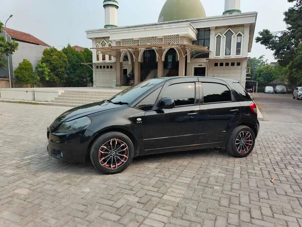 Suzuki SX4 2009 Bensin