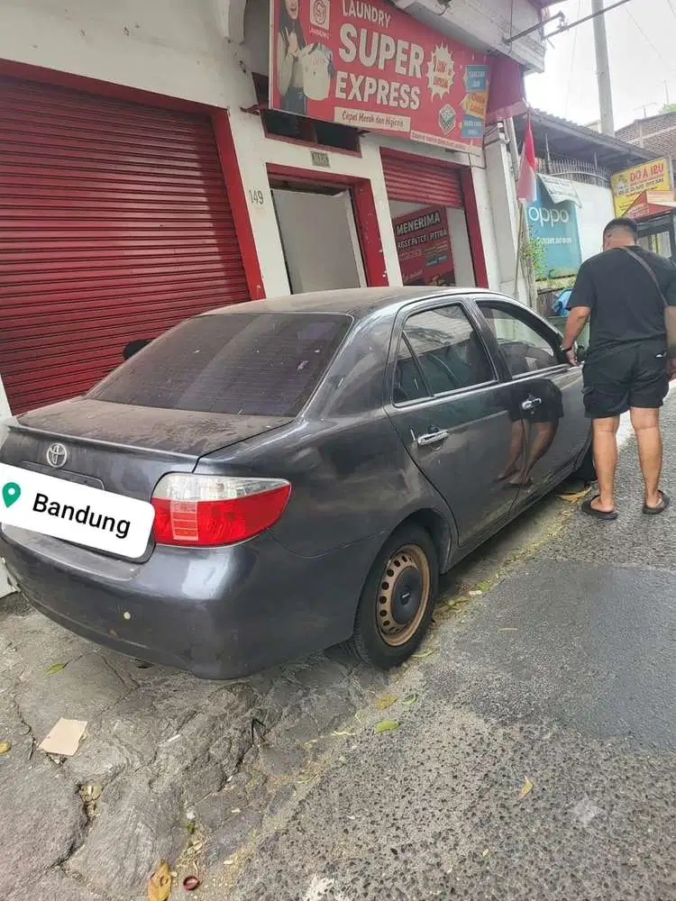 Toyota Limo 2005 Bensin