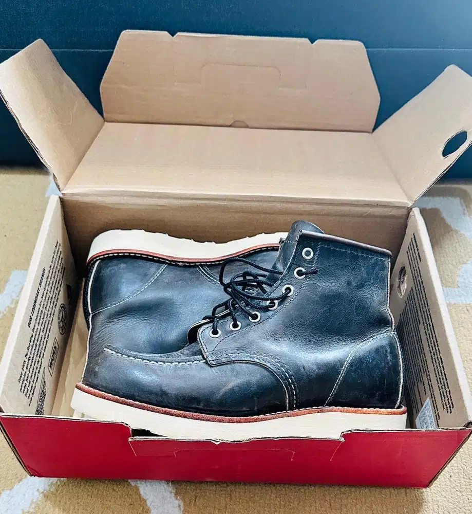 Red Wing Moc Charcoal Size 7D (25 cm)