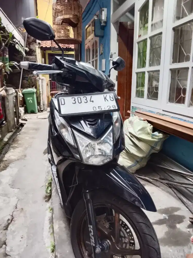 Beat fi 2013 black