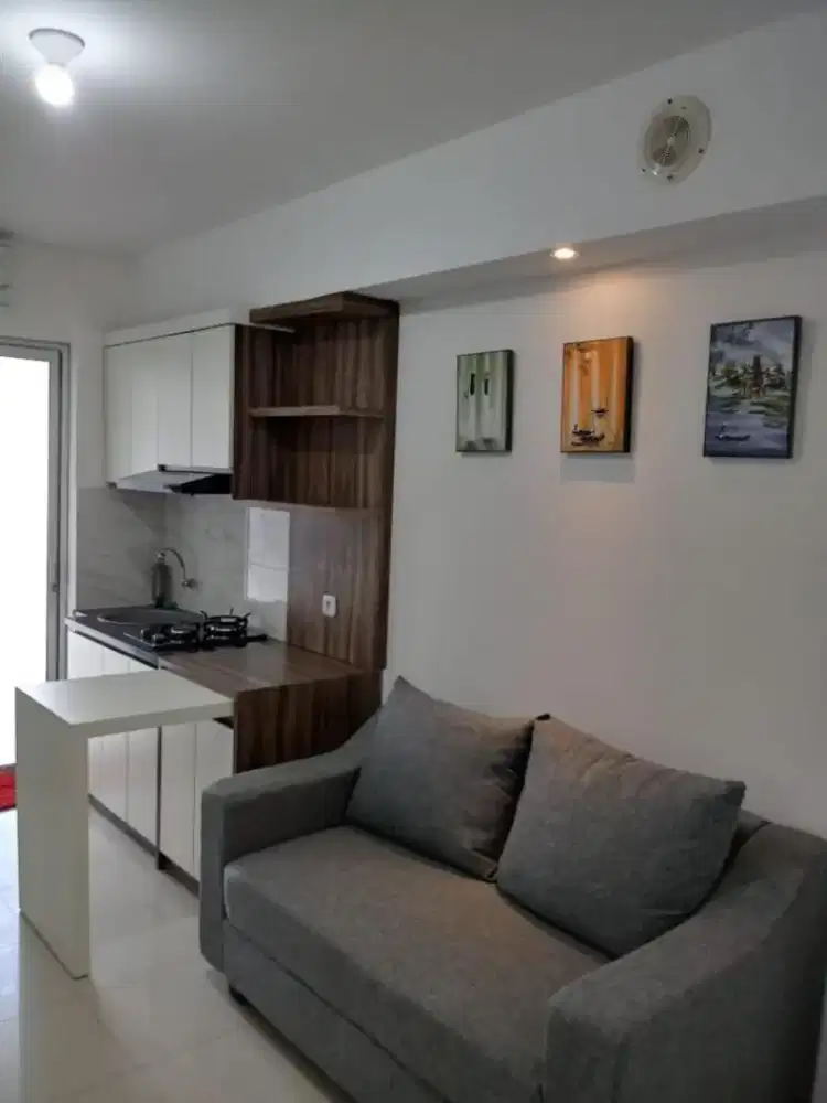 Disewakan Bulanan 2BR Furnish Tower Heliconia
