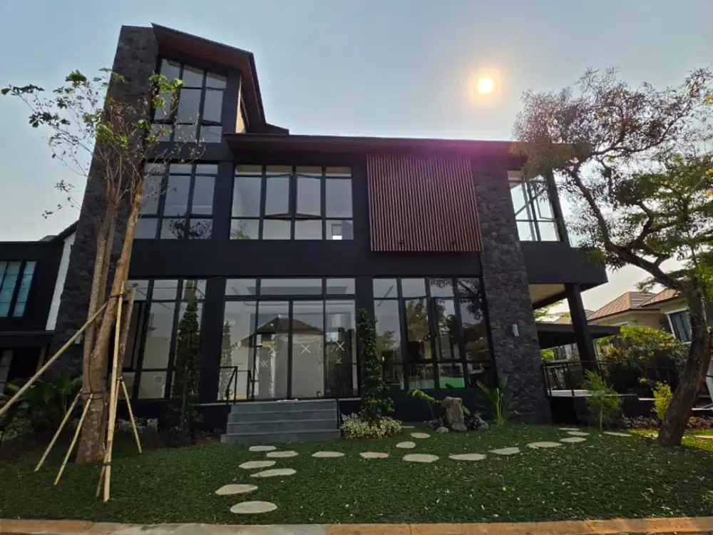 DIJUAL Rumah Hook Bangunan Mandiri BSD The Eminent