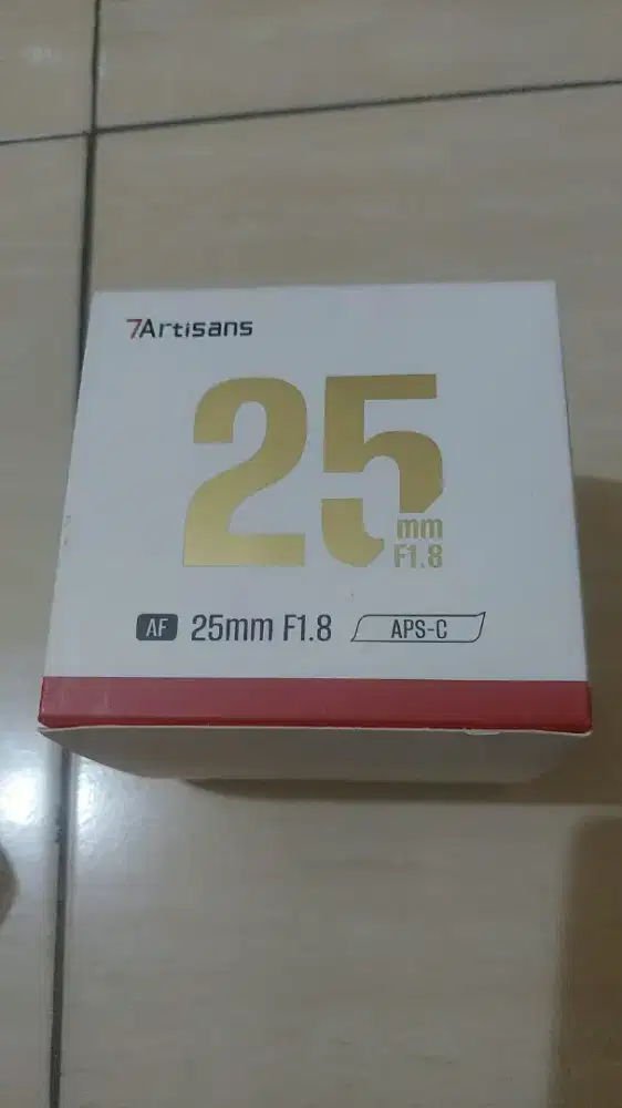 Lensa 7 Artisans AF 25mm f1.8 Lite apsc Lens