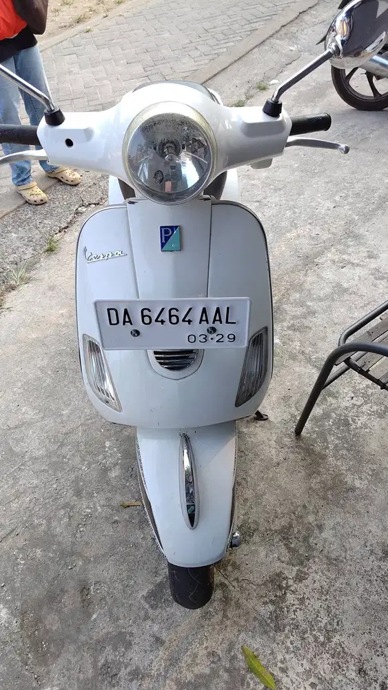 Jual Piaggio Vespa 150 i.e V2