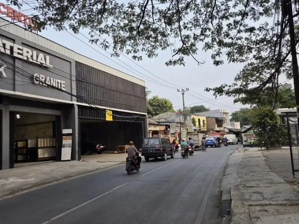 Disewakan Gedung 2 Lantai di Kalideres