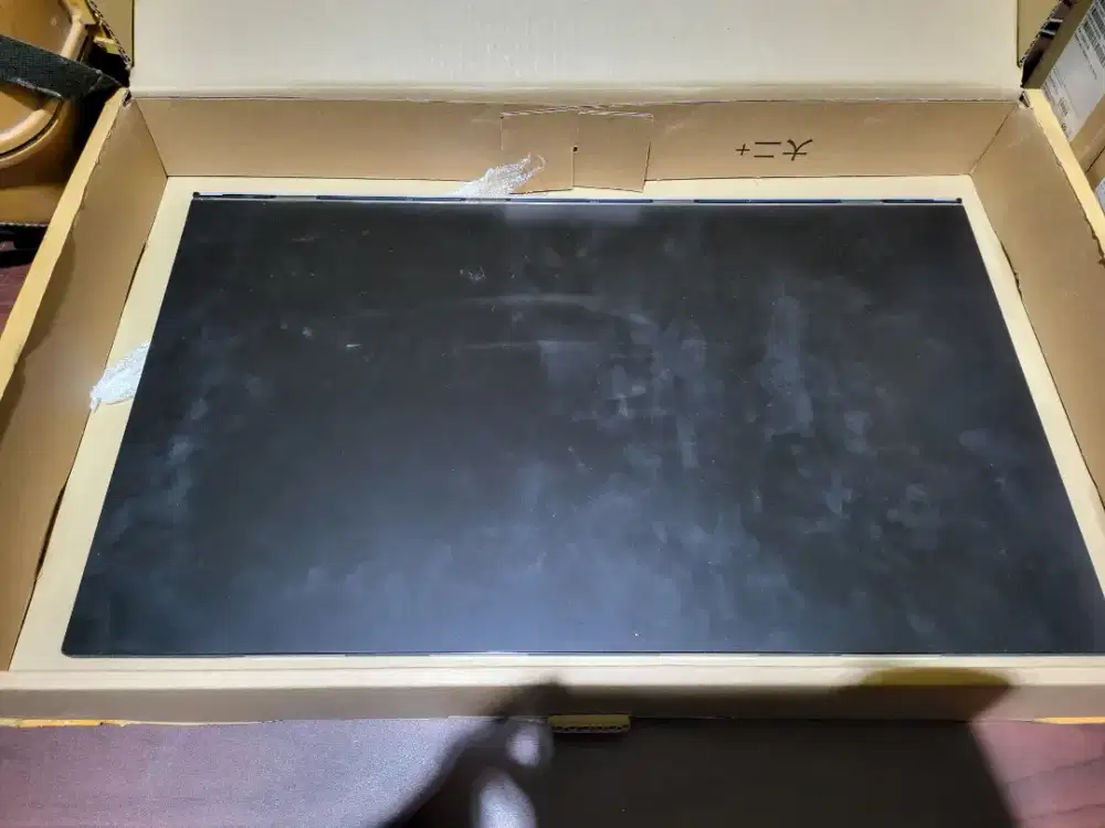 LCD bekas LG NEGO