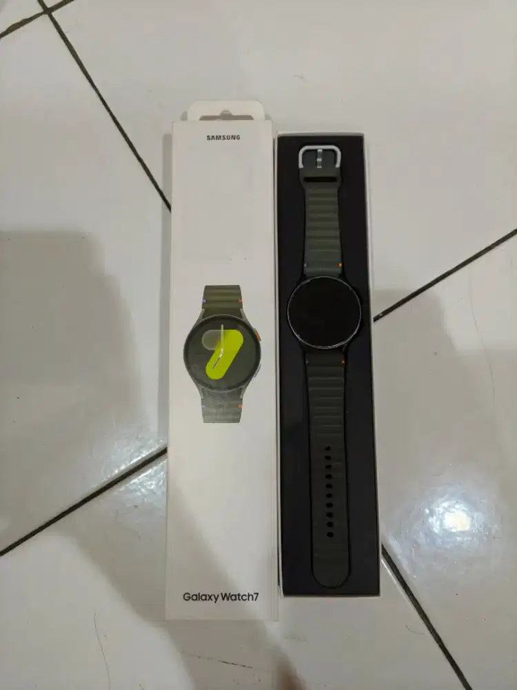 Samsung Watch 7 44mm grs inter iWatch