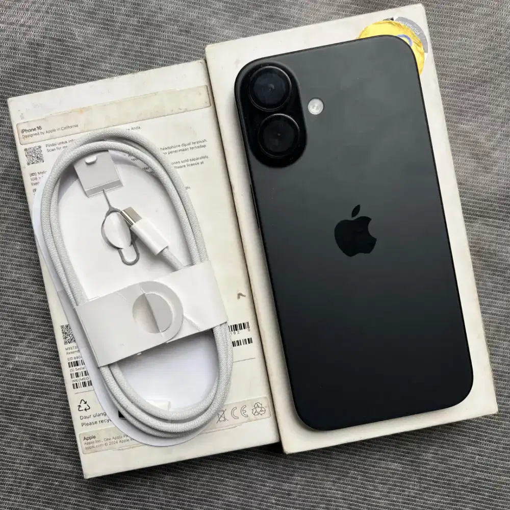 Iphone 16 black 128 Gb | Resmi | Bh 99 % | Garansi on 2027