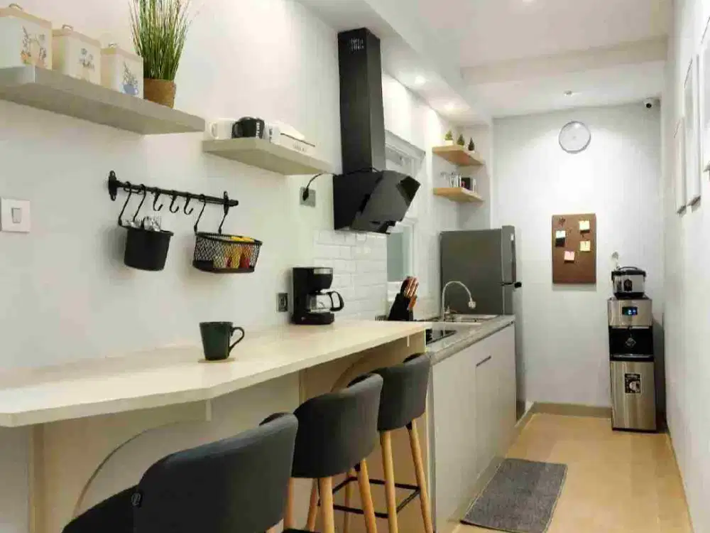 KOST FULL PENGHUNI DIJUAL DI SETURAN JOGJA : 12 KAMAR furnish, Dekat kampus UPN AMIKOM Atmajaya YKPN Mercubuana