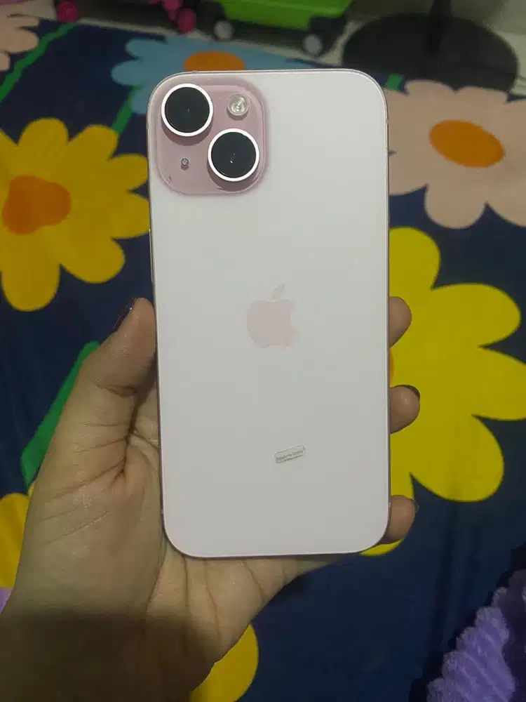 Dijual Iphone 15 Pink 128 ex Ibox