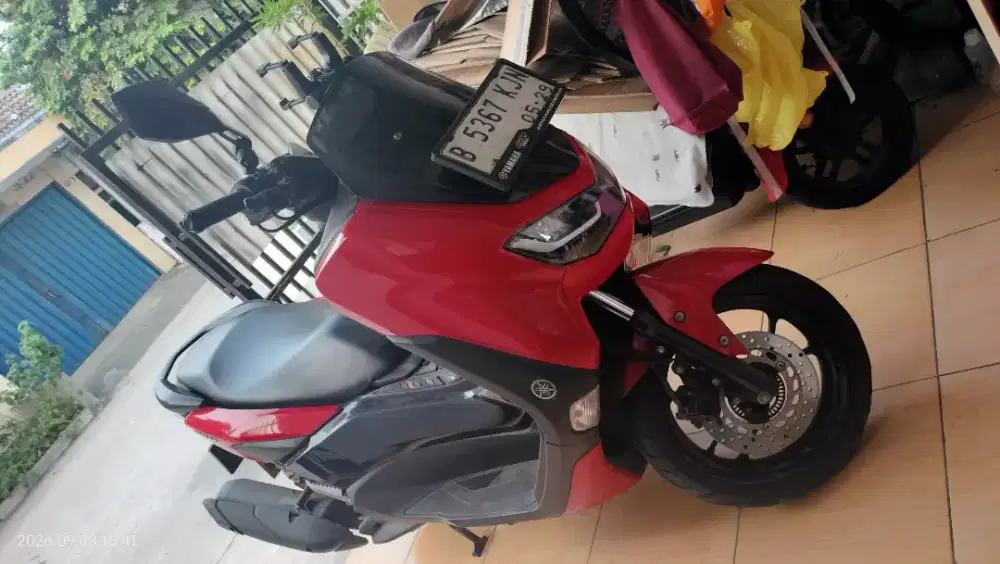 Dijual Yamaha NMax Merah Mulus Gress