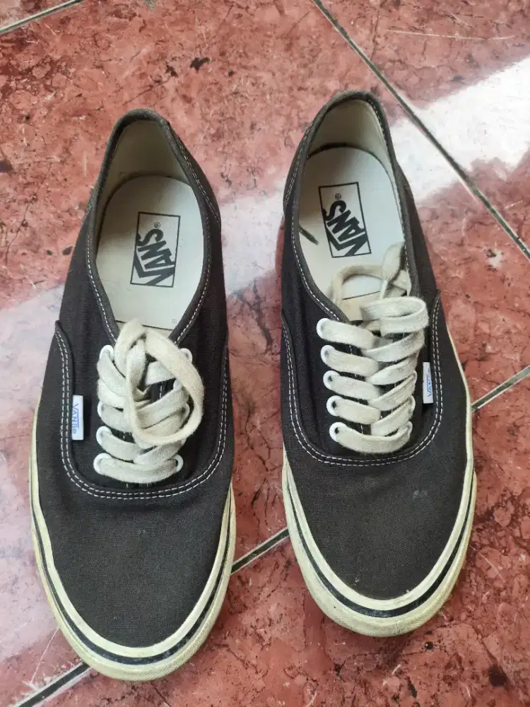 Vans authentic 44x anaheim BW size 42 (27cm)