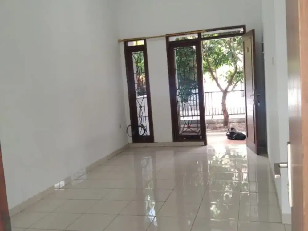 DISEWAKAN Rumah minimalis dalam hunian tertata Puridago Antapani Bandung , Lingkungan tenang Akses Leluasa , Keamanan 24 JAM , One Gate System