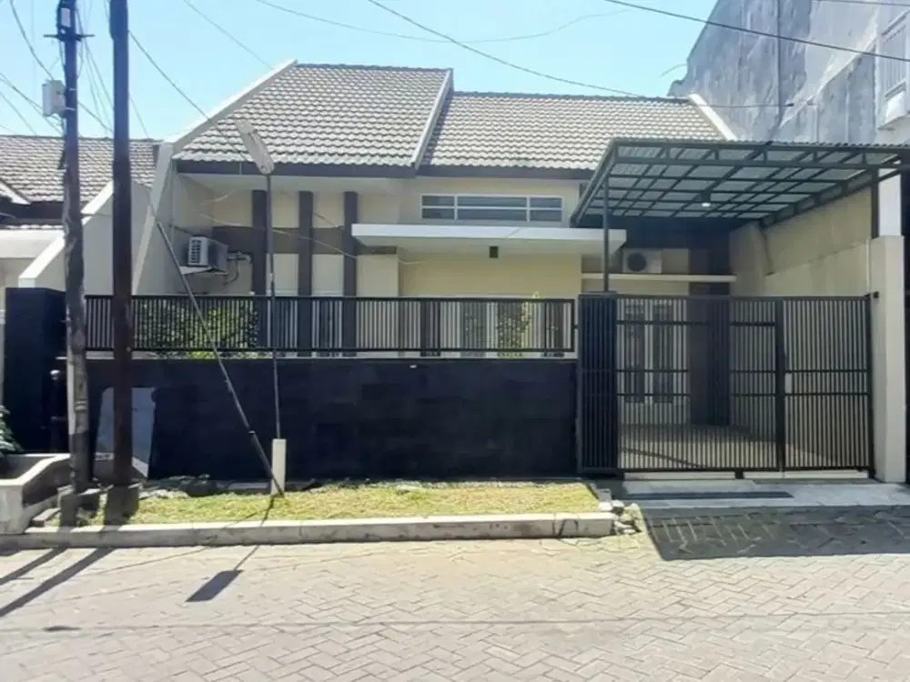 Rumah Klampis Semolo Barat , Row Jalan 3.5 Mobil