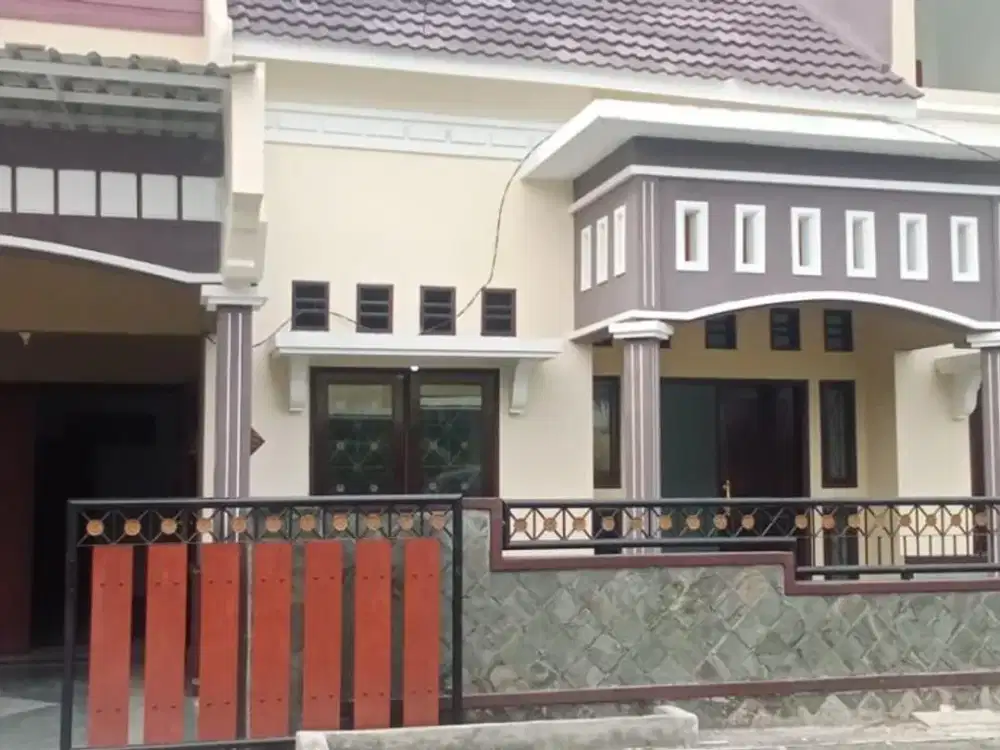Rumah Murah 2 Lantai Support KPR Dekat Lippo Plaza di Pusat Sidoarjo