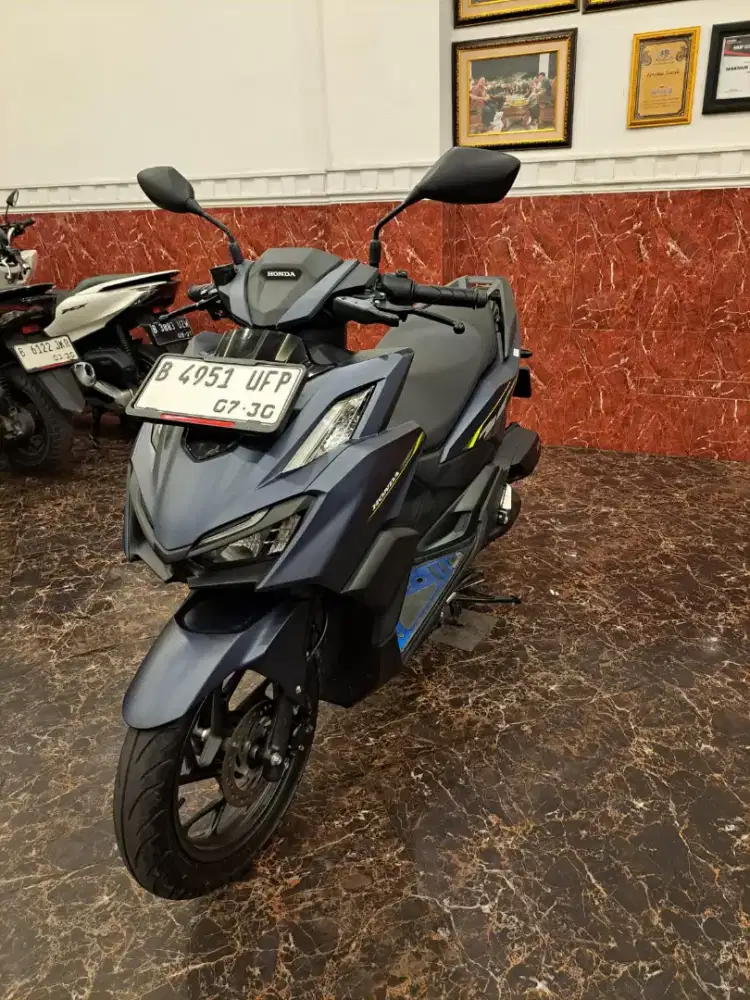 Hub ima VARIO 160 CBS 2024 DP 2 JT . KTP DAERAH BISA KREDIT