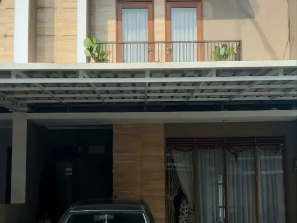 Rumah Cantik Siap Huni 3 Lantai FULL FURNISHED di Dalam Cluster di Pesona Bali City View