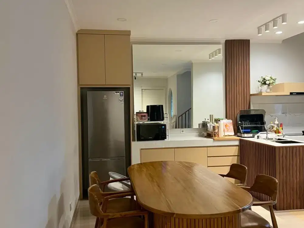 RUMAH CANTIK 2MAN DI GADING SERPONG AGNESI