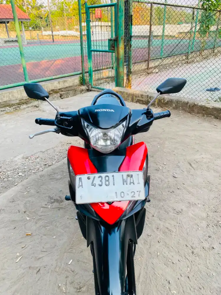 Honda Revo X 125cc Pgm_Fi DD Tahun 2022