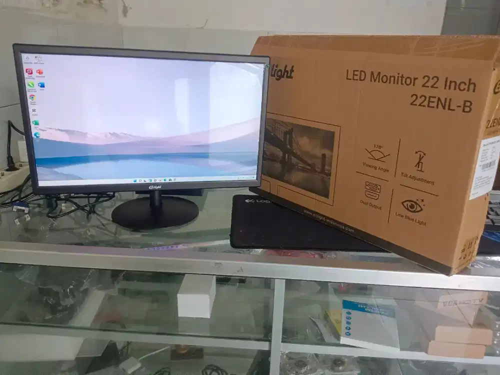 MONITOR LED 22 INCH ENLIGHT 22ENL-B  BARU