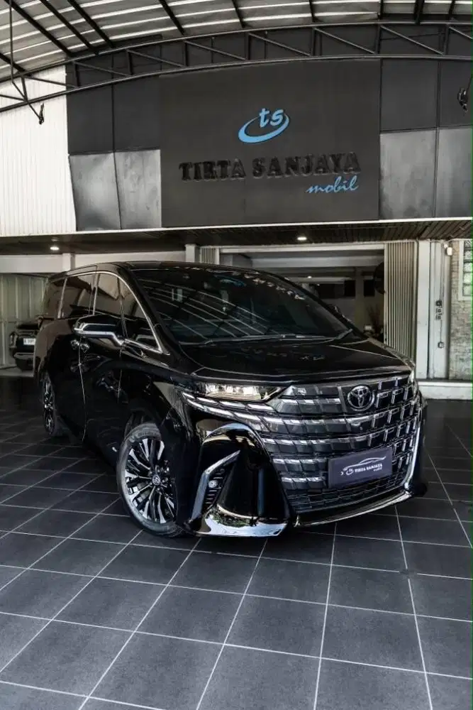 Toyota Alphard G Hybrid 2024 KM 17 rb HEV TSS | 2025 Non Modellista