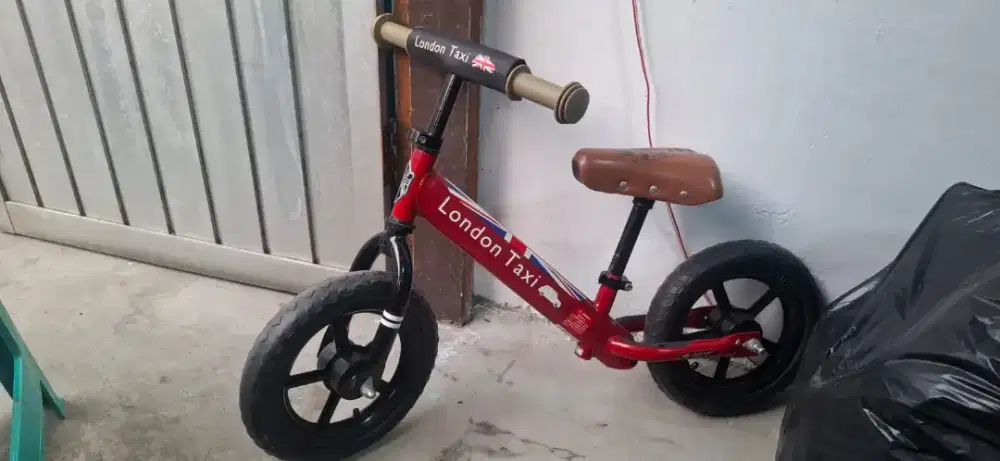 Balance bike London taxi di Ciledug Tangerang
