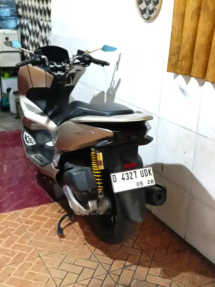 Pcx abs tahun 2018 full original/tt boleh gan cash lebih bagus
