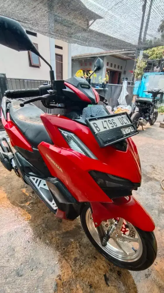 Vario 160 CBS Red