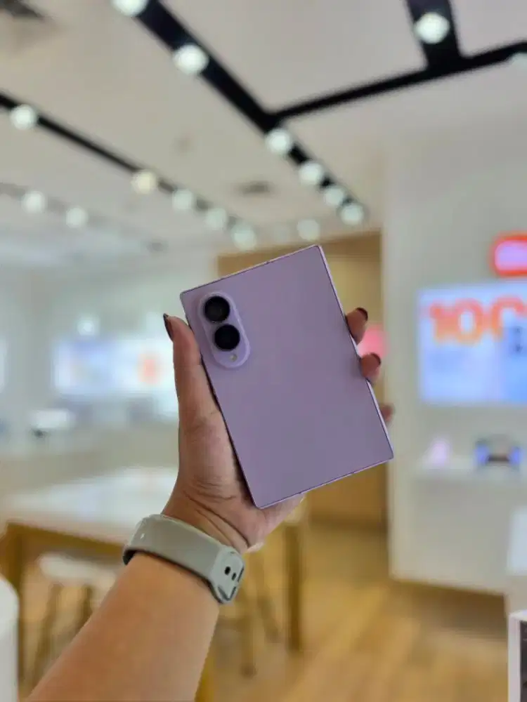 Galaxy Zfold 8 promo